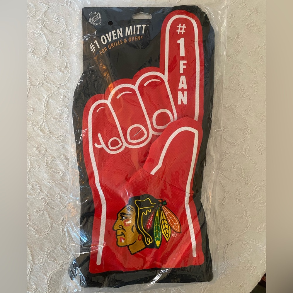 NHL Oven Mitt Chicago Blackhawks